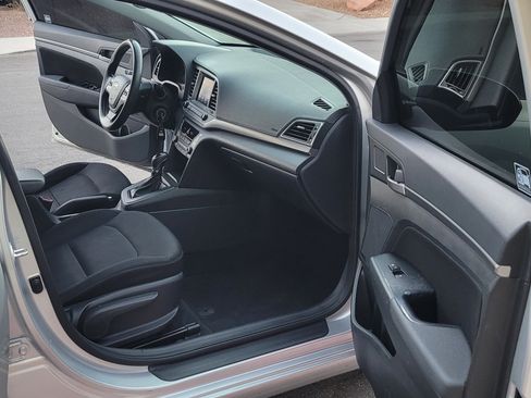 Used 2018 Hyundai Elantra SEL image 13