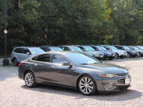 Used 2016 Chevrolet Malibu Premier image 15