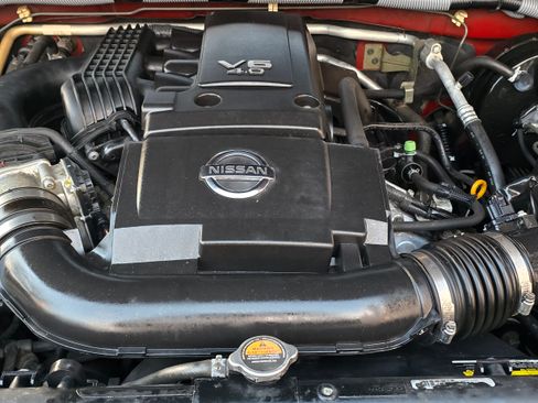 Used 2012 Nissan Frontier SV image 35