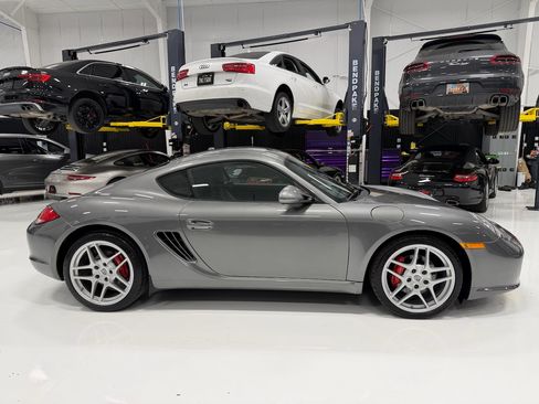 Used 2009 Porsche Cayman S image 8