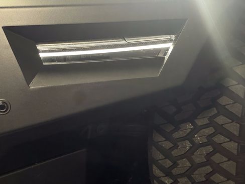 Used 2023 Cadillac Escalade Platinum Luxury image 53