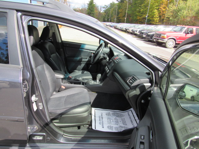Used 2013 Subaru XV Crosstrek 2.0i Limited AWD/4WD image 19