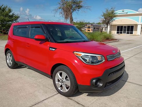 Used 2019 Kia Soul image 1