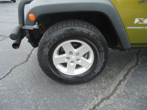 Used 2008 Jeep Wrangler X image 3