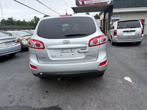 Used 2011 Hyundai Santa Fe GLS image 7