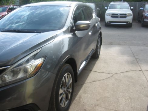 Used 2015 Nissan Murano AWD image 1