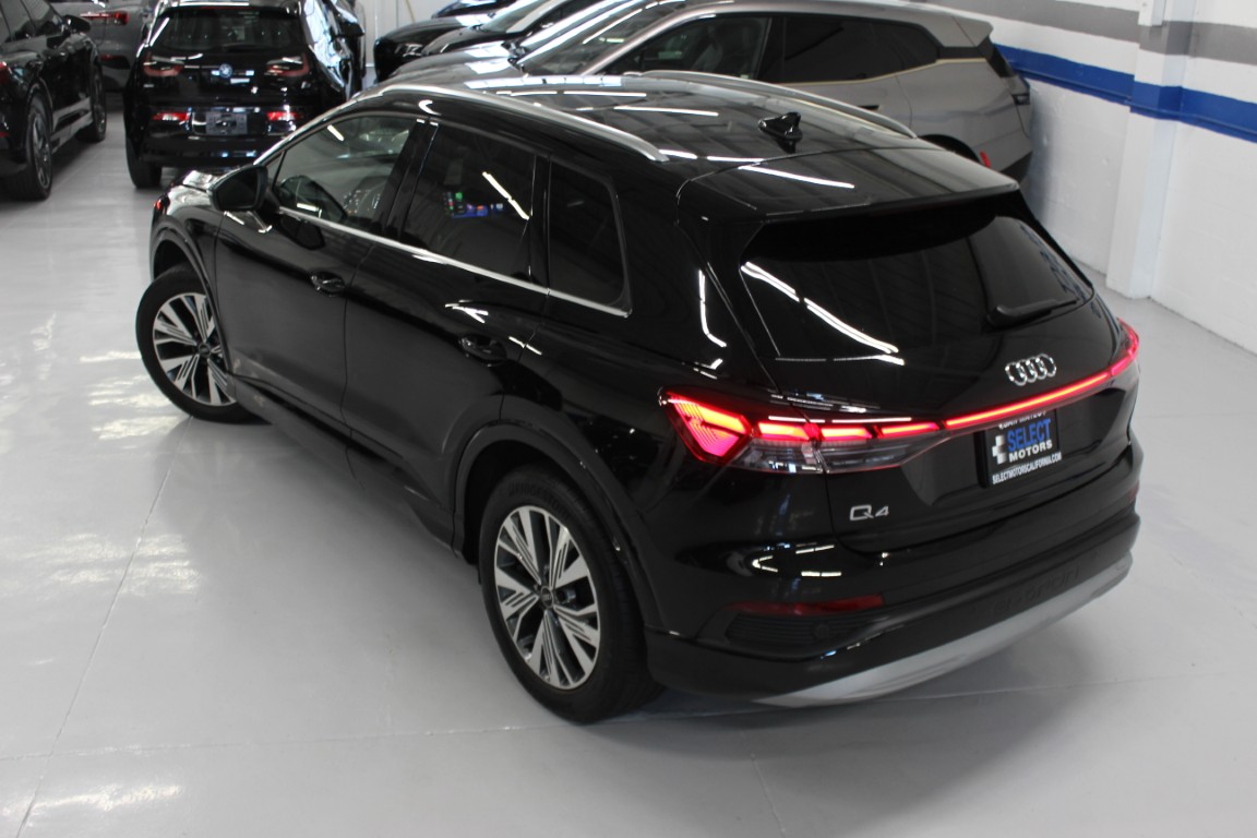 Used 2023 Audi Q4 e-tron Premium RWD image 15