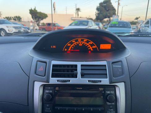 Used 2009 Toyota Yaris image 23