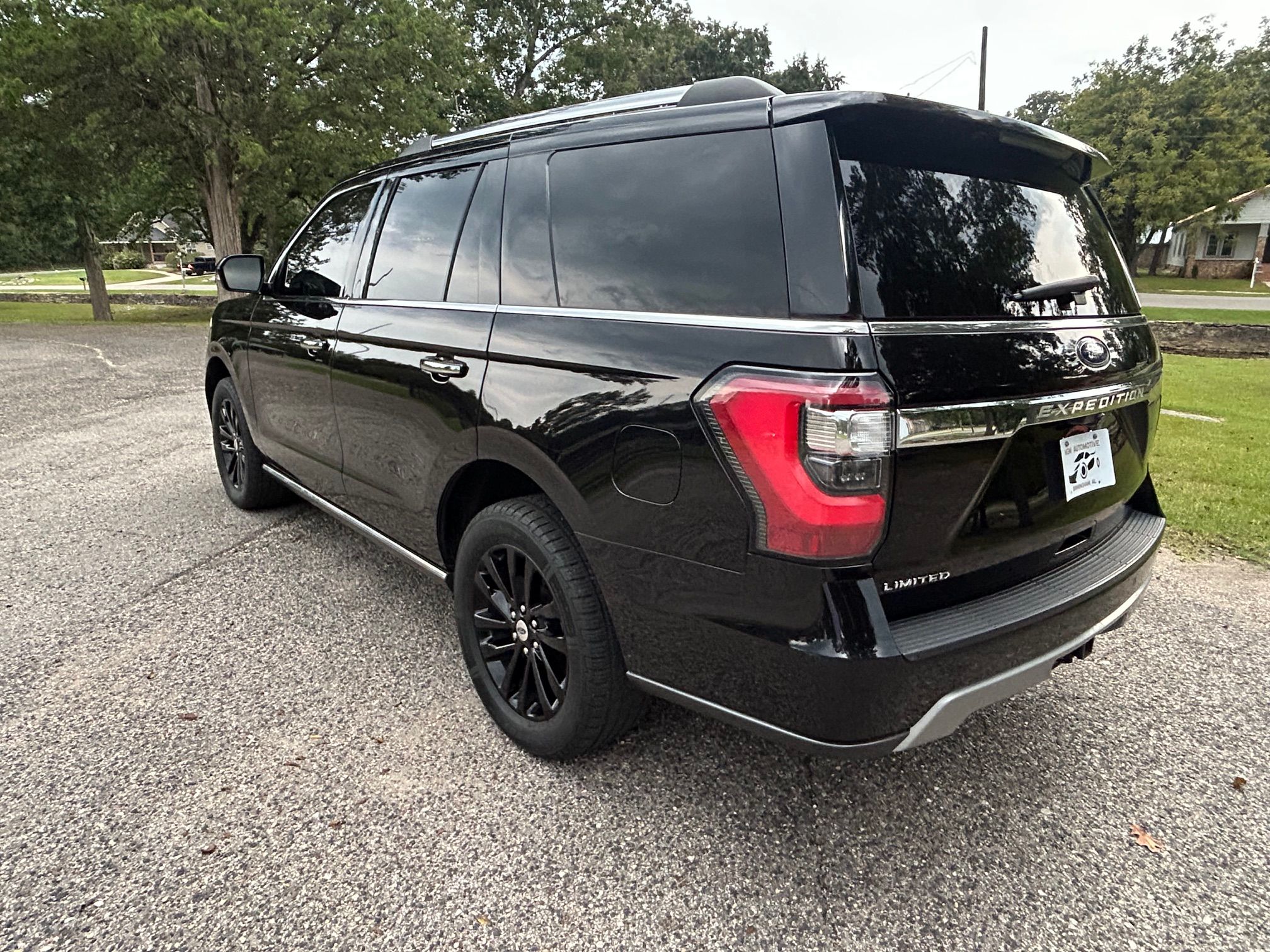 Used 2019 Ford Expedition 4WD Limited image 8