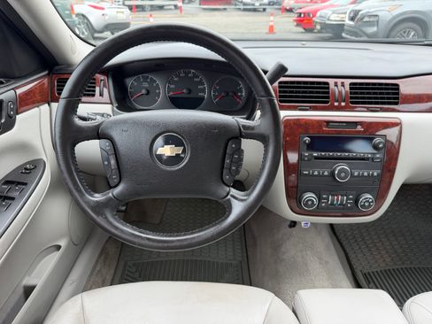 Used 2007 Chevrolet Impala LT FWD image 14