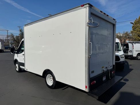 Used 2017 Ford Transit 350 image 2