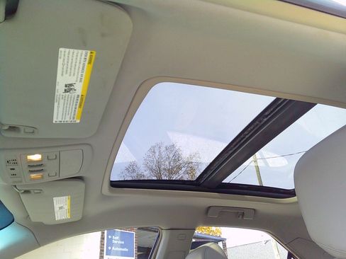 Used 2009 Cadillac CTS image 11