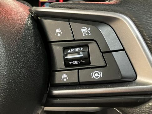 Used 2021 Subaru Ascent Premium image 17