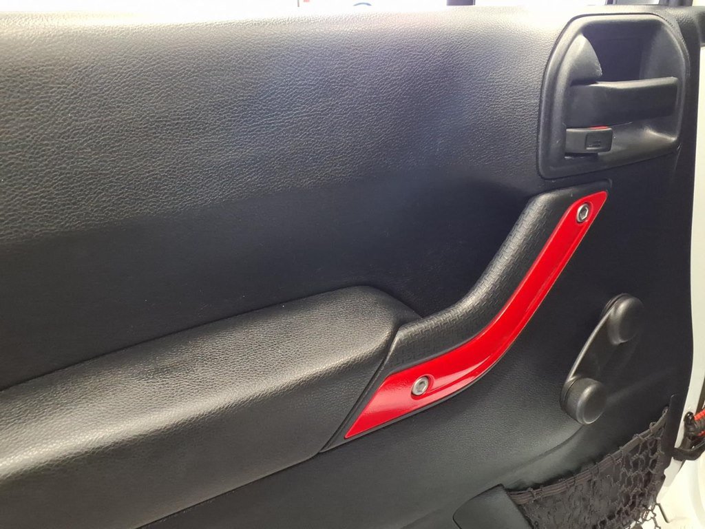 Used 2016 Jeep Wrangler 4WD Willys Wheeler image 9