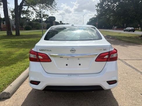 Used 2016 Nissan Sentra SL Sedan 4D FWD image 7