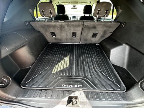 Used 2020 Chevrolet Equinox LS image 13