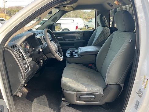 Used 2017 RAM 1500 SLT image 20