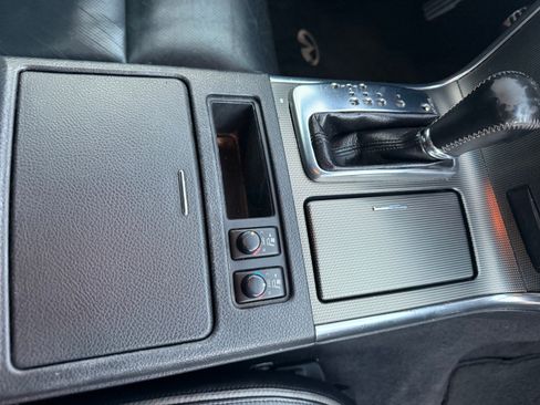 Used 2010 INFINITI M35 image 42
