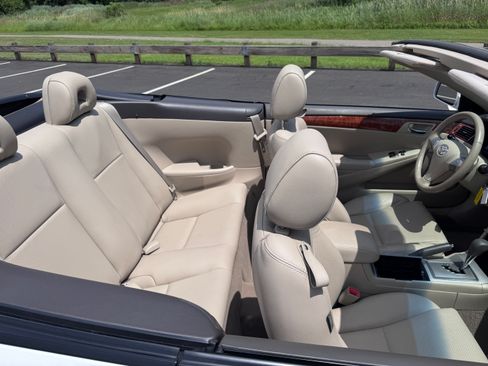 Used 2008 Toyota Solara SLE image 39