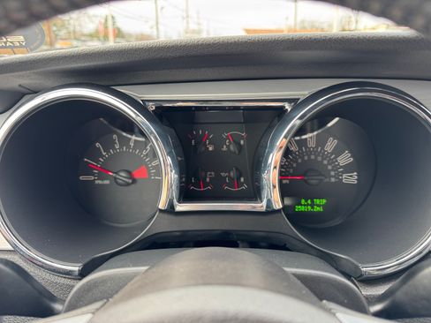 Used 2007 Ford Mustang Premium image 6