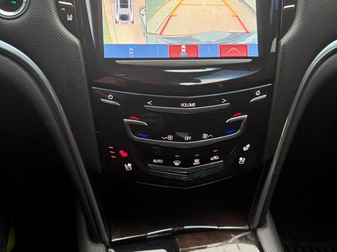 Used 2017 Cadillac XTS Premium Luxury image 12