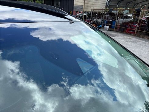 Used 2020 Ford Edge SE image 12