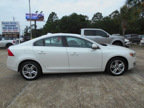 Used 2015 Volvo S60 T5 Platinum FWD image 4