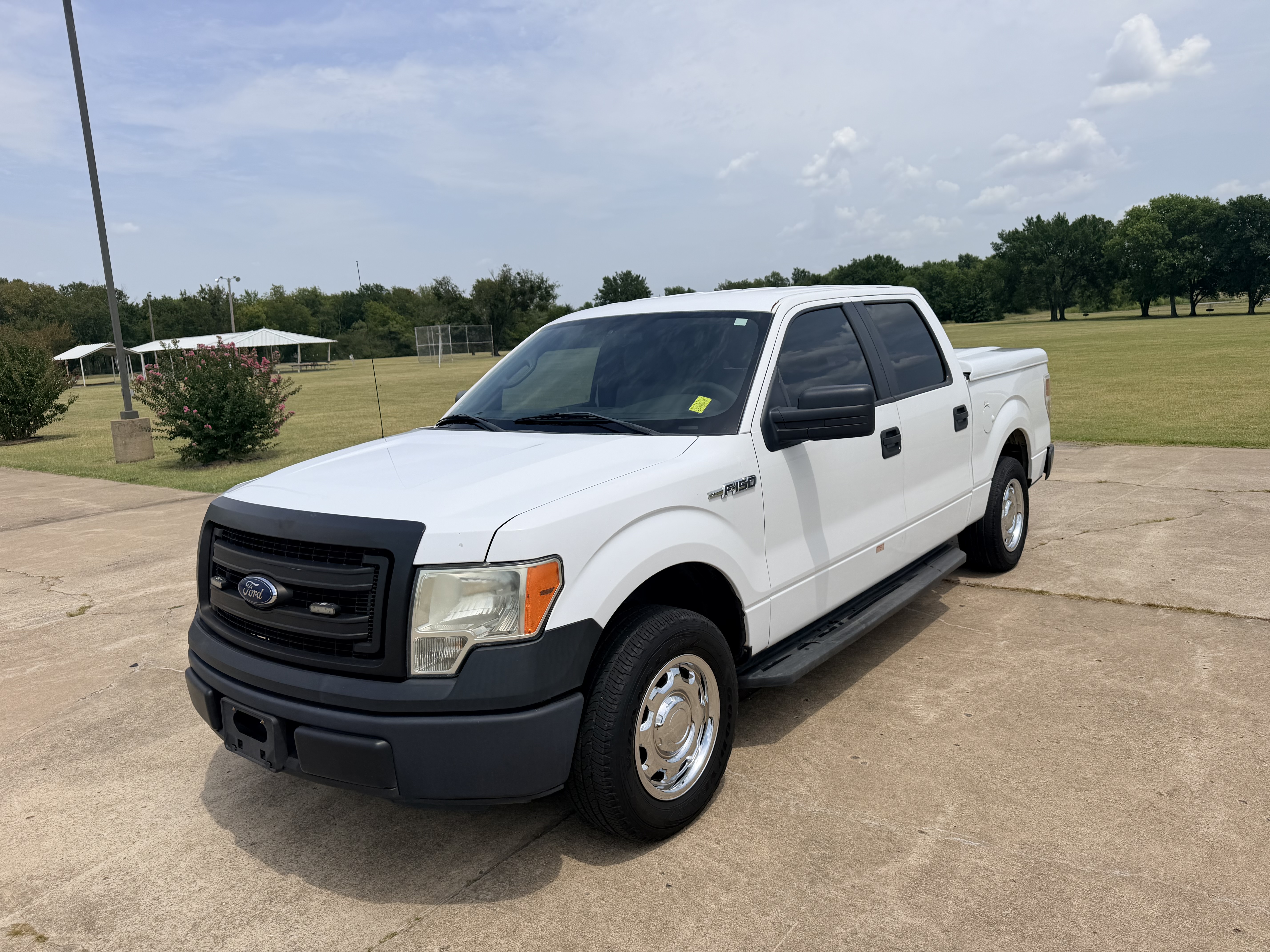 Used 2014 Ford F150 2WD SuperCrew image 1