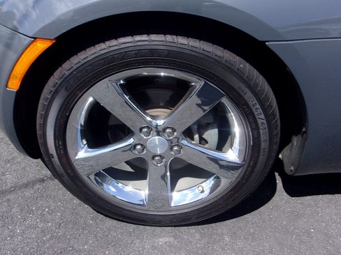 Used 2008 Pontiac Solstice GXP Convertible RWD image 35