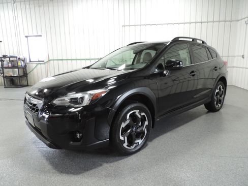 Used 2021 Subaru Crosstrek 2.5i Limited AWD/4WD image 2