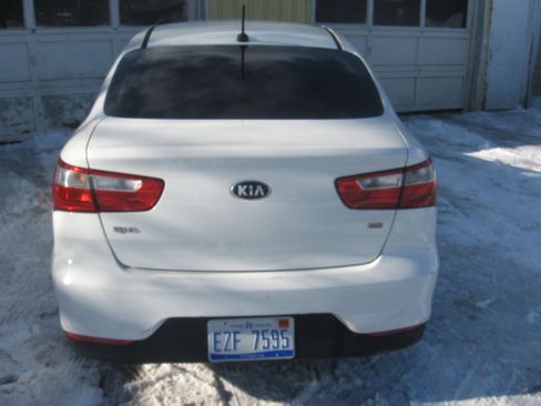 Used 2016 Kia Rio EX image 5