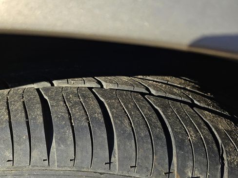 Used 2007 Buick Lucerne CX image 8