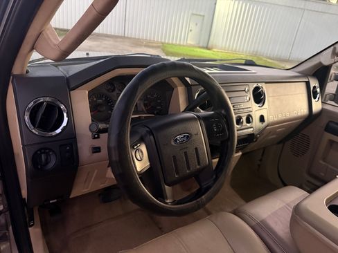 Used 2010 Ford F350 Lariat image 64