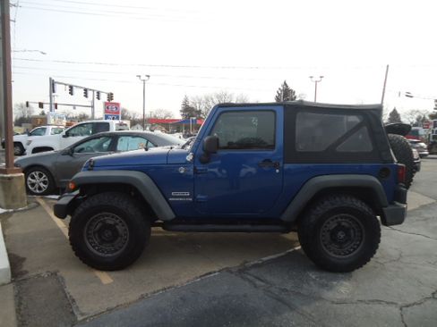 Used 2010 Jeep Wrangler Sport image 7