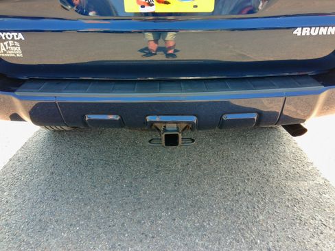 Used 2007 Toyota 4Runner Limited image 13