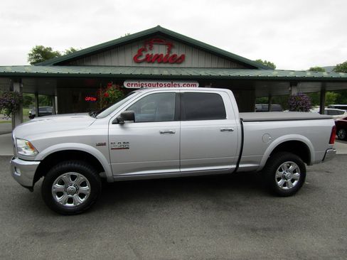 Used 2015 RAM 2500 4x4 Crew Cab Big Horn image 1