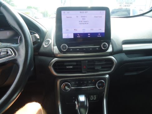 Used 2020 Ford EcoSport 4WD SE image 3