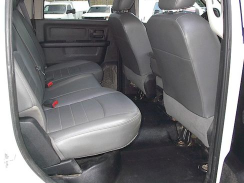 Used 2017 RAM 5500 Tradesman AWD/4WD image 11