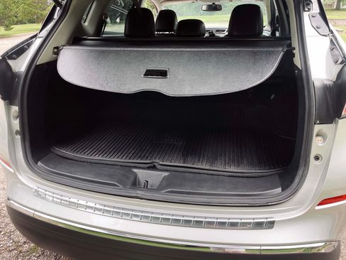 Used 2017 Nissan Murano AWD Platinum image 28