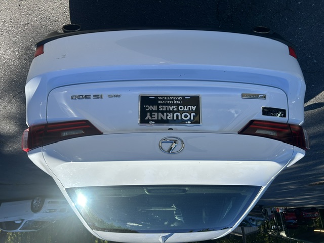 Used 2016 Lexus IS 300 AWD image 4