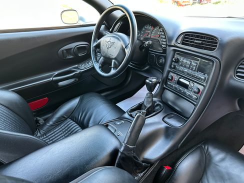 Used 2001 Chevrolet Corvette Z06 Coupe RWD image 13