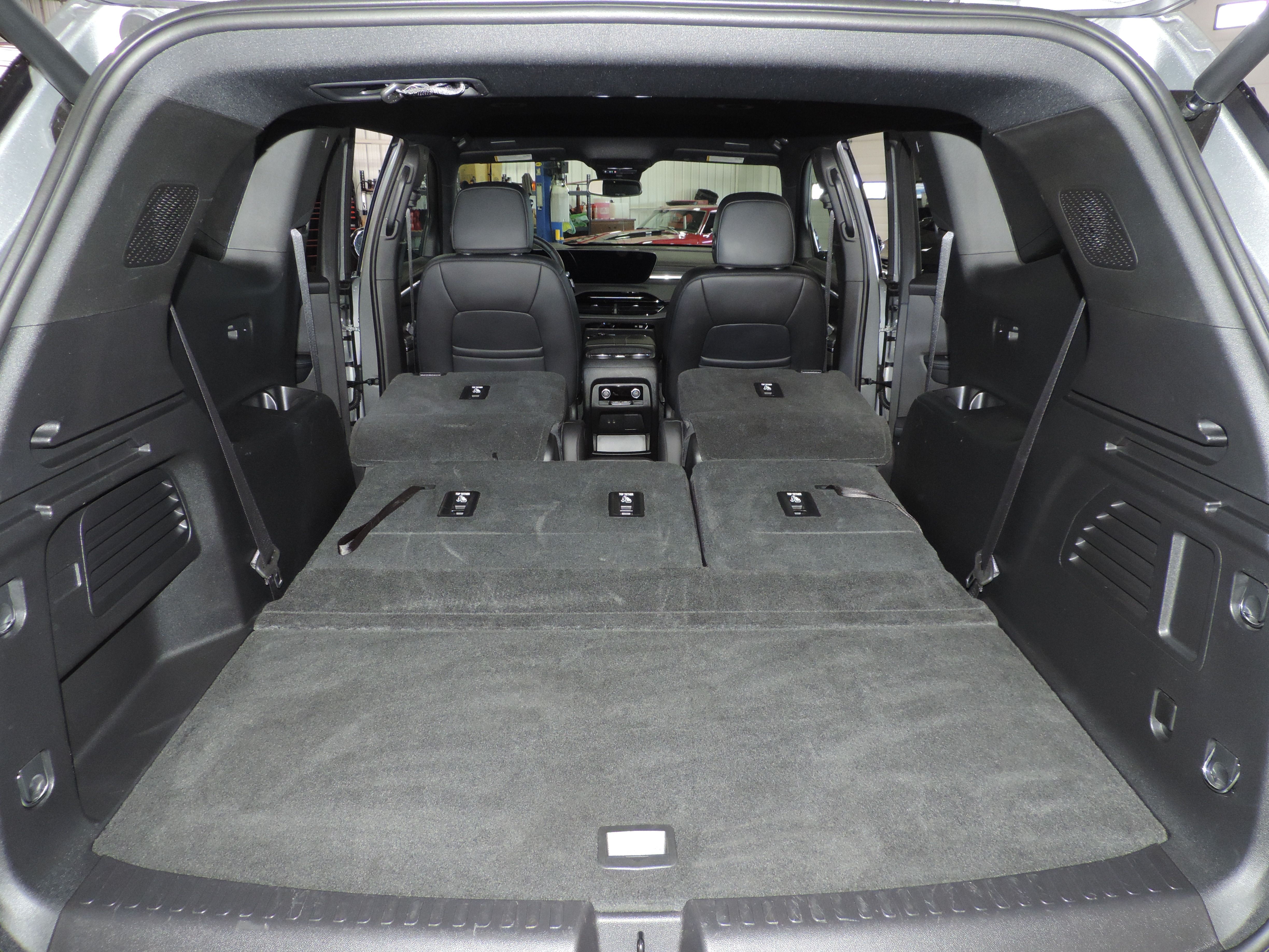Used 2026 Buick Enclave AWD Sport Touring image 33