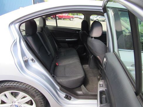 Used 2016 Subaru Impreza 2.0i Sedan AWD/4WD image 18