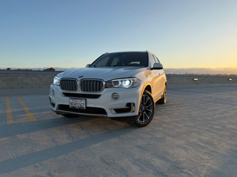 Used 2018 BMW X5 xDrive40e AWD/4WD image 1