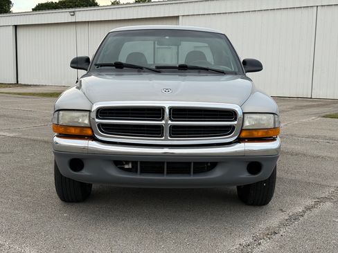 Used 2000 Dodge Dakota Sport RWD image 12