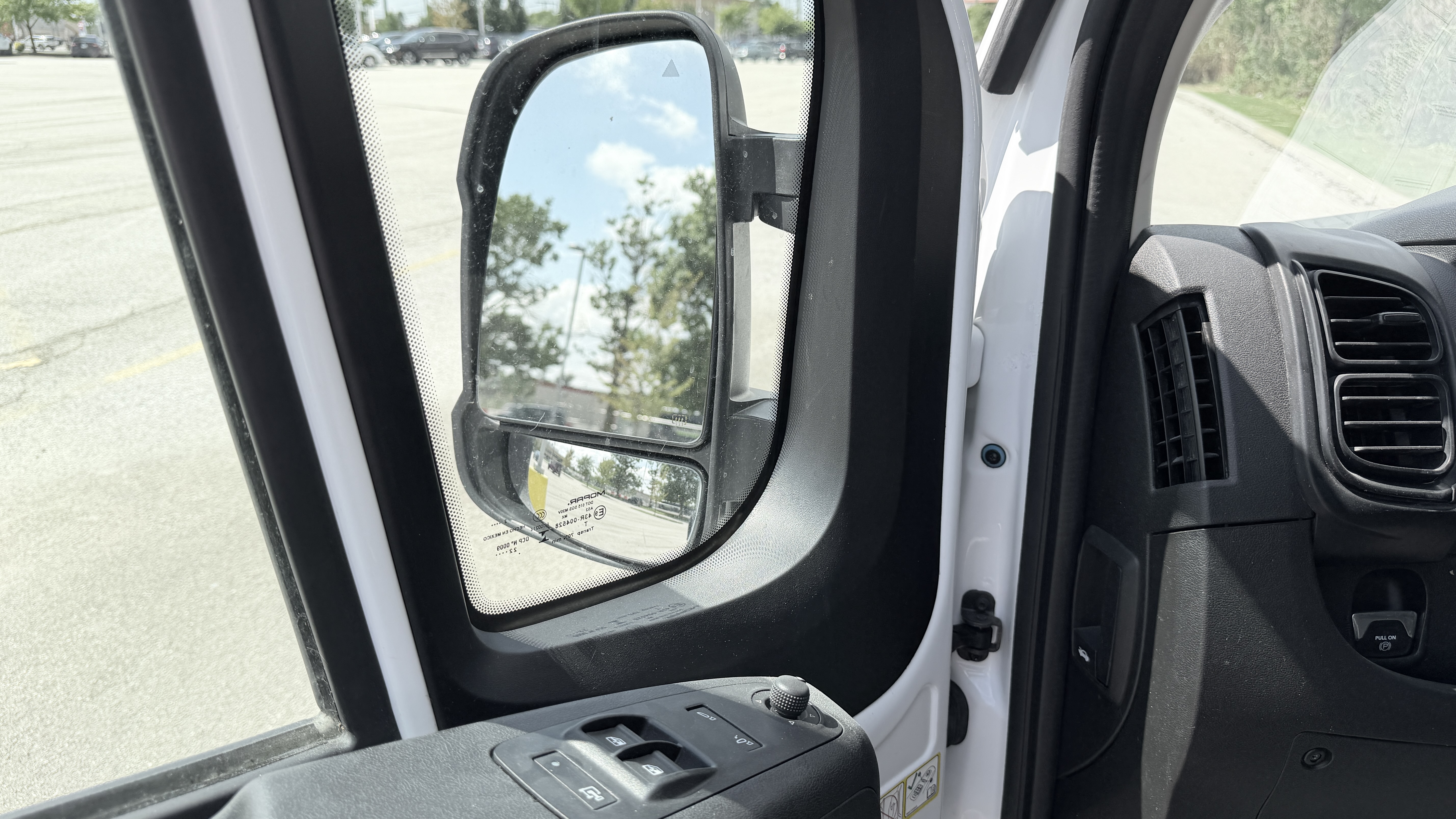 Used 2023 RAM ProMaster 3500 159 High Roof Extended FWD image 16