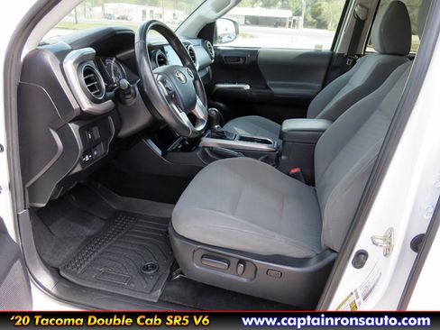 Used 2020 Toyota Tacoma SR5 image 7