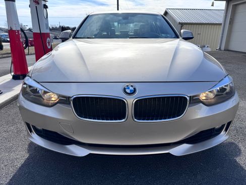 Used 2013 BMW 328i xDrive image 3