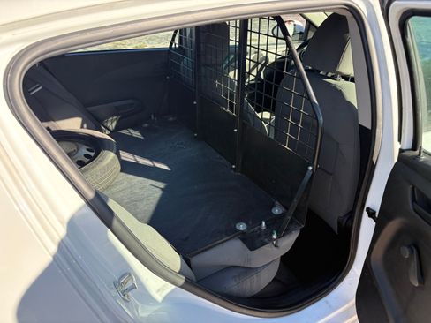 Used 2018 Chevrolet Sonic LS image 2