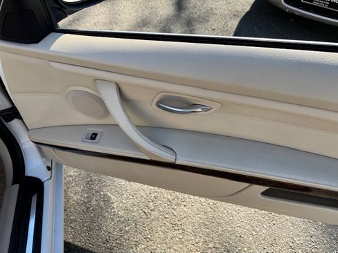 Used 2009 BMW 335i image 11